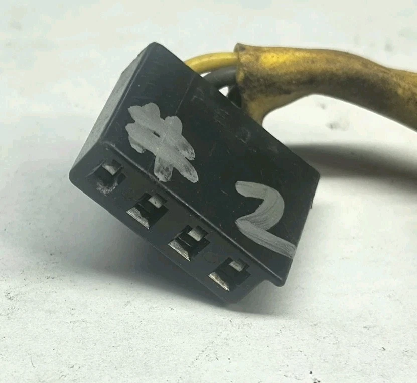 93-97 FIREBIRD TA Volante Columna Radio Control Conector Enchufable #2 Foto 2 de 4