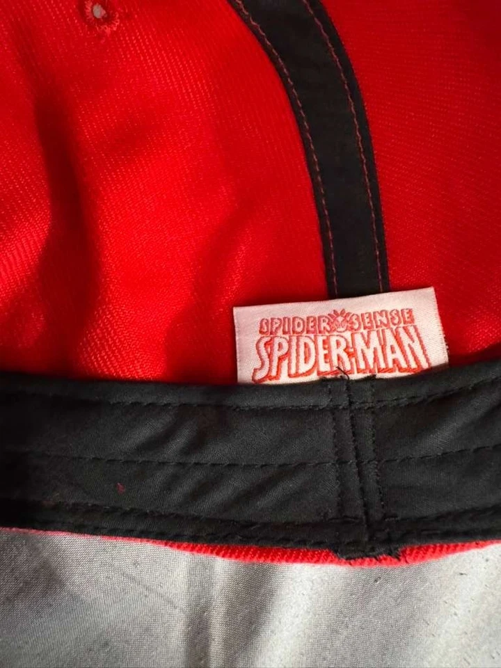 Spider-Sense Spider-Man Red Snapback Hat – Marvel Comics Embroidered Cap L - Image 3 of 3