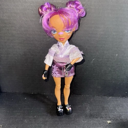 Bratz Doll 2022 MGA Tokyo A Go-Go Style Kumi Re-Release Purple Hair Outfit