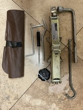 88-89-91-92-93-94-95-96-97-98-99-00  Acura Integra  Tire Jack with Tools OEM