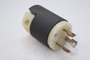 Hubbell 30A 277VAC Model 231A Plug Receptacle Twist-Lock 