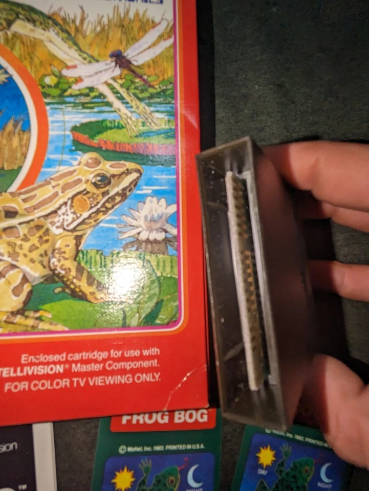 INTELLIVISION FROG BOG Boxed W/ Manual & 2 Overlays 1982 - Image 4 of 4