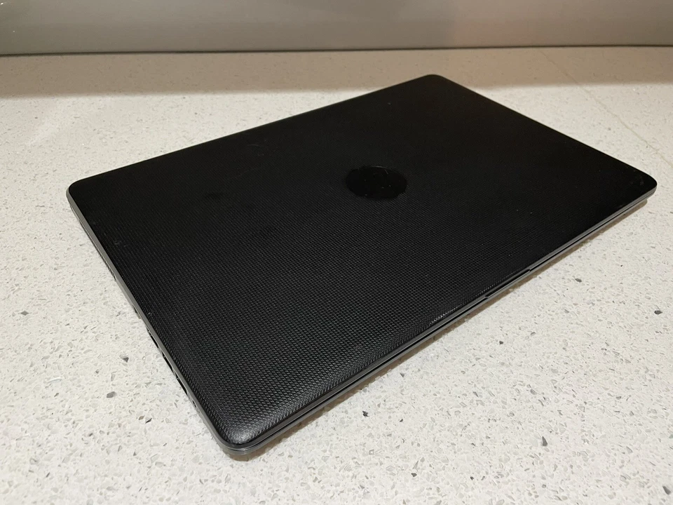 HP Notebook AMD 7th Generation A6-9220 2.50GHz 8GB 1TB HDD 15.6" 15-bw027au W10 - Image 2 of 4