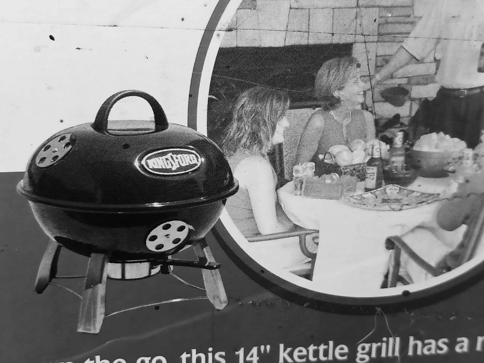 Vintage KINGSFORD 14" Portable Charcoal Kettle Grill STILL NEW IN BOX - Image 2 of 4