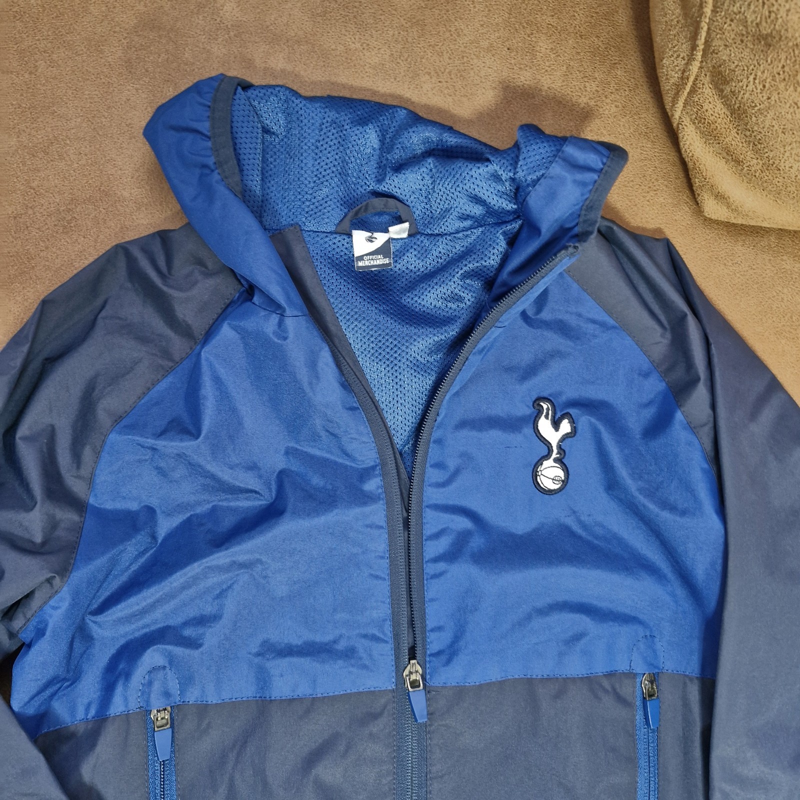 Tottenham Hotspur Spurs Rain Jacket Kids Size 8/9 Blue Official Merchandise image 4