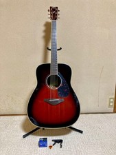 Yamaha FG830 extrêmement entretenu faible hauteur de corde nouveau bonus de...
