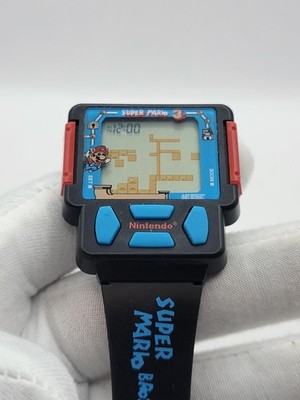 Vintage 1990 Nintendo Super Mario Bros 3 Watch Game MZ Berger