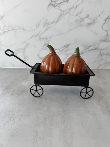 Fall Holiday Pumpkin Salt & Pepper Shakers w/metal Wagon