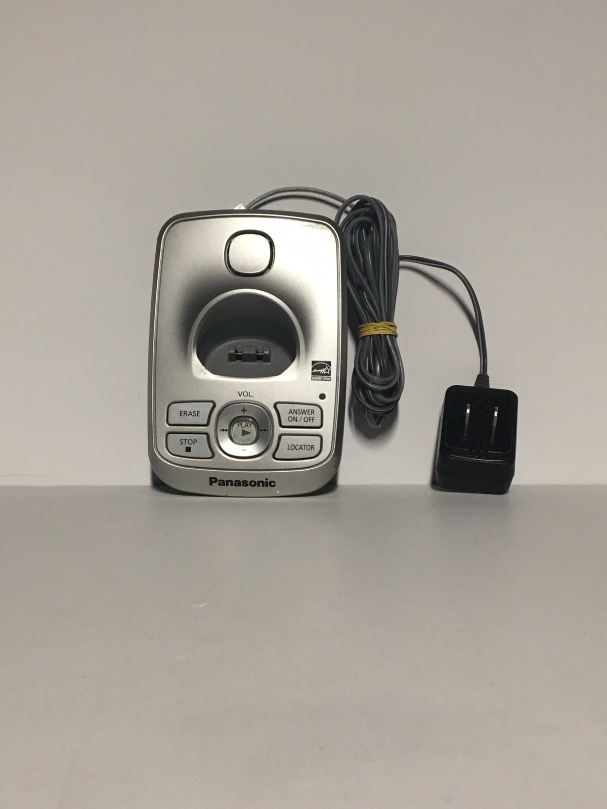 PANASONIC Cordless Phone DECT 6.0 System 2 Handsets • KXTG4221 eBay