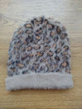 BDG Urban Outfitters Fluffy Leopard Print Beanie Taupe New with tags 