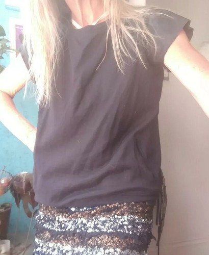 Scanlan Theodore Leather Sleeve Tee Top Sz SM - Picture 4 of 9