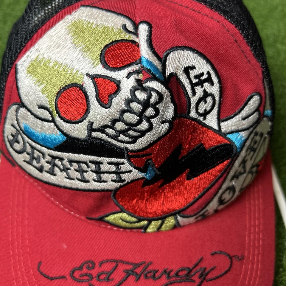 Sombrero de camionero Ed Hardy estrás Love Kills Slowly Snapback Christian Audigier Foto 3 de 4