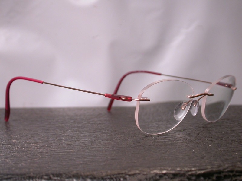 Silhouette Titan Frameless Red and Gold Wire Eyeglasses Made in Austria