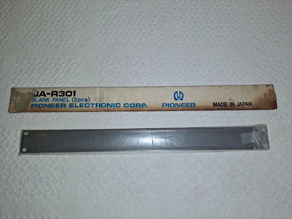 Pioneer Spec JA-R301 Spacer Part - Only One Piece ( ☆READ DESCRIPTION☆) - image 2 of 4