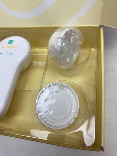 Youthful Essence Susan Lucci Microdermabrasion Resurfacing Tool Set 2 Sponges - 第 4/10 張圖片