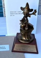 Disney Employee Cast Member 15 Year Service Sorceror Mickey Mouse Bronze Statue
