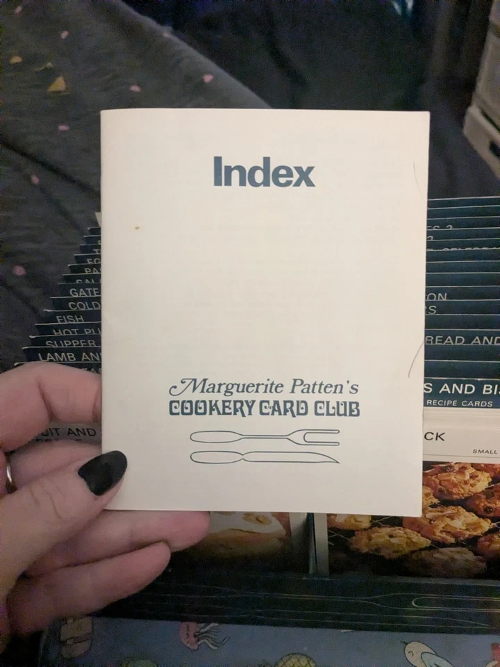 Marguerite Patten's Vintage Recipe Cards Hamyln Collectible Box - Image 2 of 4