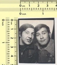 PHOTO BOOTH Two Guys Men Males Pretty  Closeness Males Portrait Fashionable