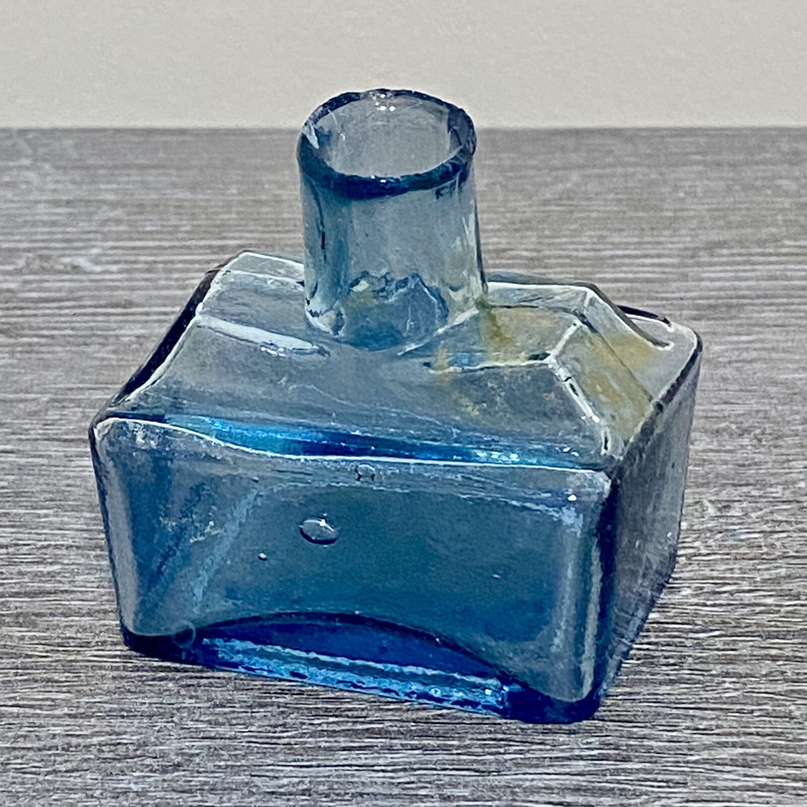 Foto 1 di 12