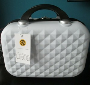 vanity case hard shell