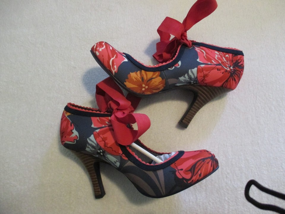 Ruby Shoo Willow Coral/Navy Blue Botanical, US Size 8, EU size 39, New ...