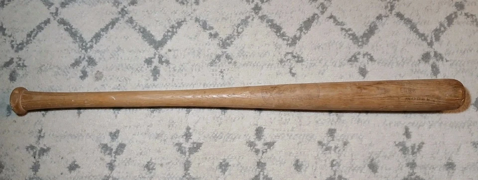30" 1960s Old Vintage Yogi Berra Baseball Bat New York Yankees Joseph Kren Bat - Image 2 of 4