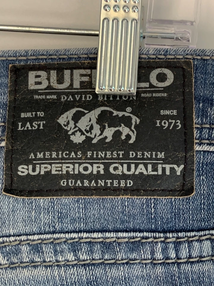 Jeans Buffalo David Bitton Brady-X fivela reta stretch tamanho 34 x 34 RP10557 - Imagem 2 de 4