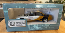 Brookfield collectors guild 1996 Oldsmobile aurora IRL PACE CAR. 1/25 SCALE..BN