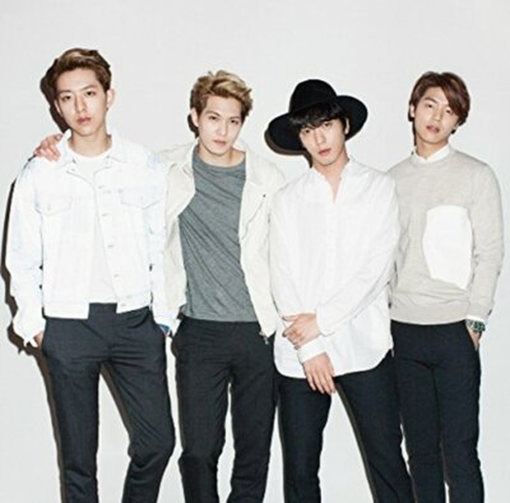 CNBLUE-WHITE-JAPAN CD