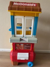 McDonald's Fisher Price 1989 Drive Thru Playset, including accessories,