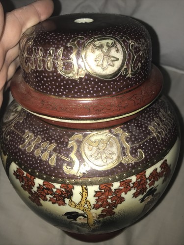 Vintage 10” JAPANESE GINGER JAR LAMP BASE GEISHA GIRLS GOLD GILT + WOOD STAND - Picture 10 of 12