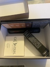 Gift Boxed Huda Beauty set pressed powder/filter skin finish & legit lashes 