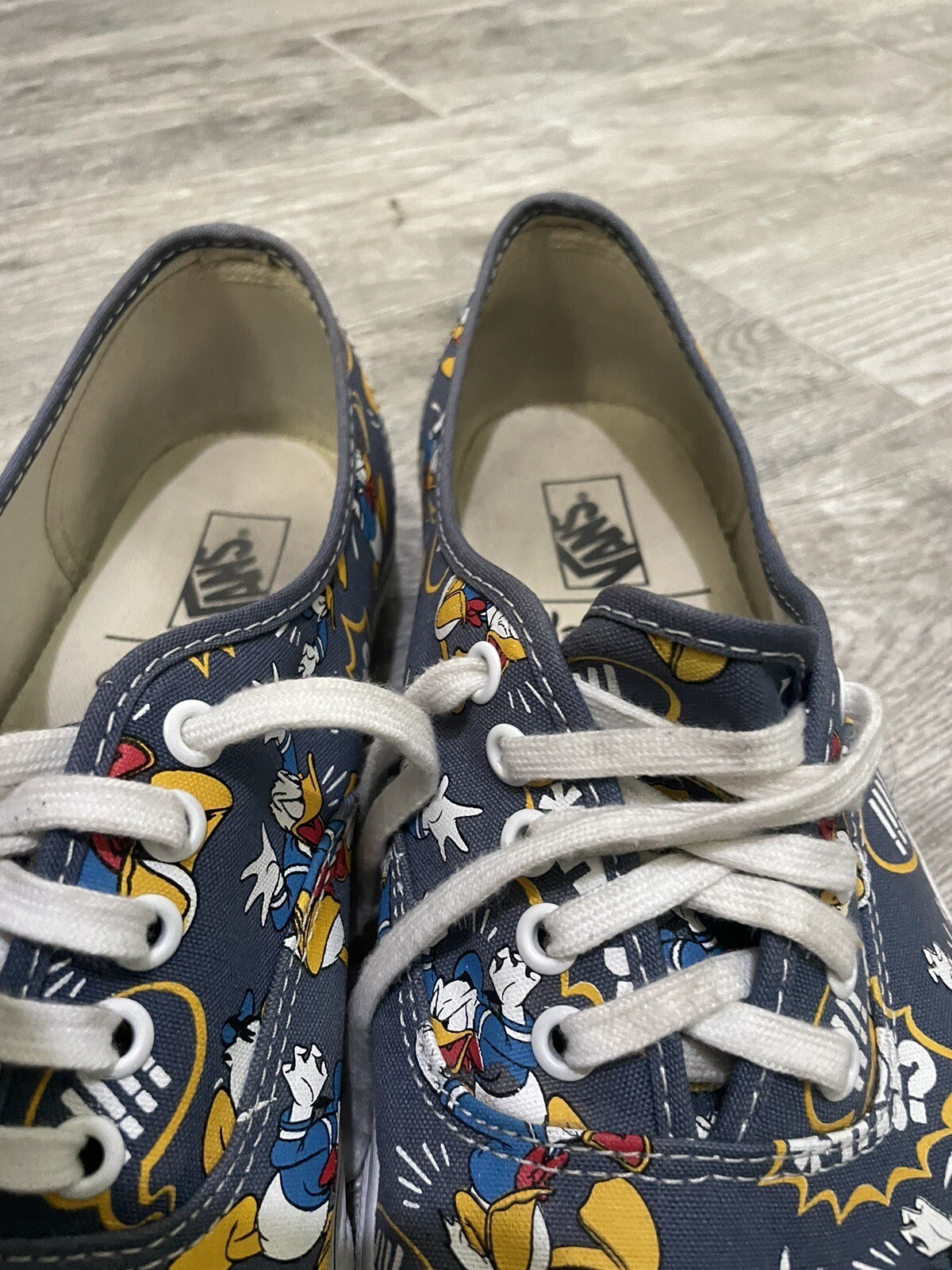 Vans Authentic X Disney Donald Duck Mens Size 12 Blue Sneakers
