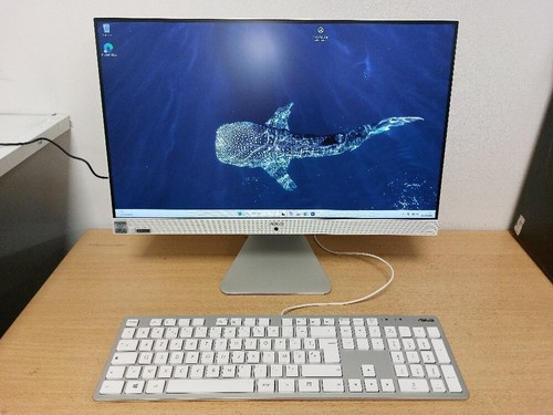 ASUS All-in-One Computer VIVO V222FA 22" i3 10th 4GB 256SSD W11P