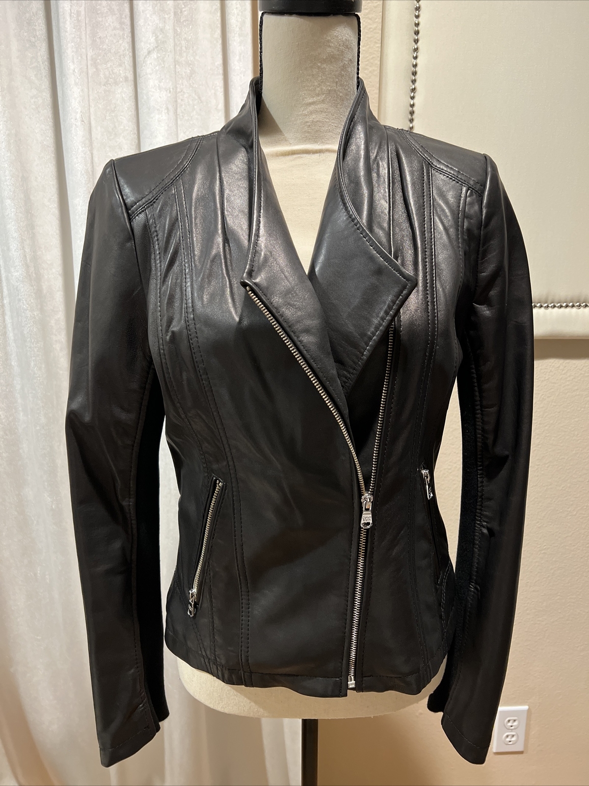 NEW CALVIN KLEIN Black Genuine Leather 