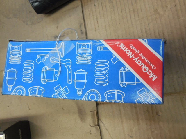 Se adapta a 91-01 C3500 Mcquay Norris Frontal LH Tie Rod Manguito de ajuste H93 Foto 2 de 3