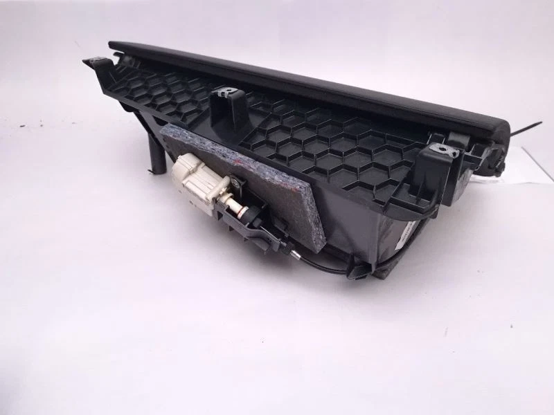 GLOVE BOX FOR AUDI Q7 2007 - Изображение 4 из 4