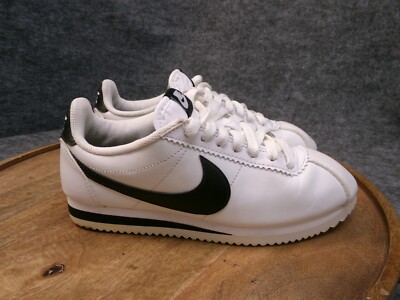 nike women's classic cortez leather running shoes