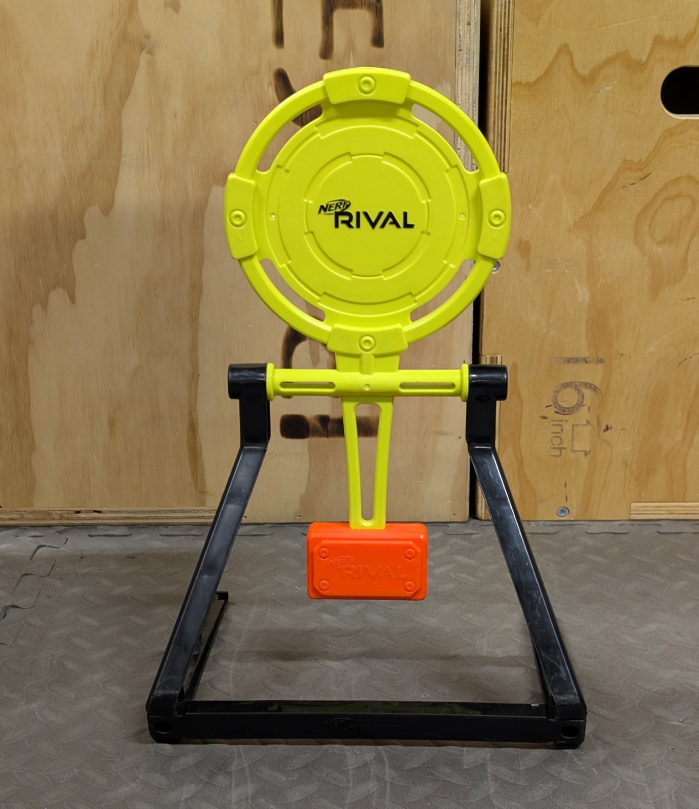 S Bullseye Swing Motion 15&rdquo; Rapid Fire