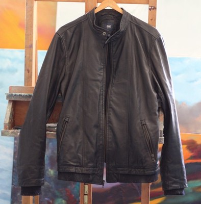 Gap 100% Lamb Leather Jacket; Size Large, Lining Cotton with one Inside Pocket