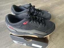 Jordan Flight Court GS - Size 6y - Black/Varsity Red - New Missing Box Top