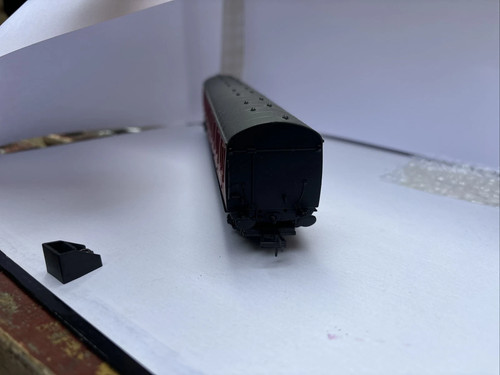 BACHMANN SPUR 0O M 41006 BR MK1 SUBURBAN FIRST COACH PURPURROT | Condition: Used