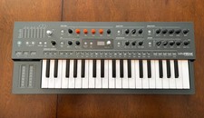 Arturia MiniFreak 37-Key 6-Voice Polyphonic Hybrid Synth- Used Excellent 