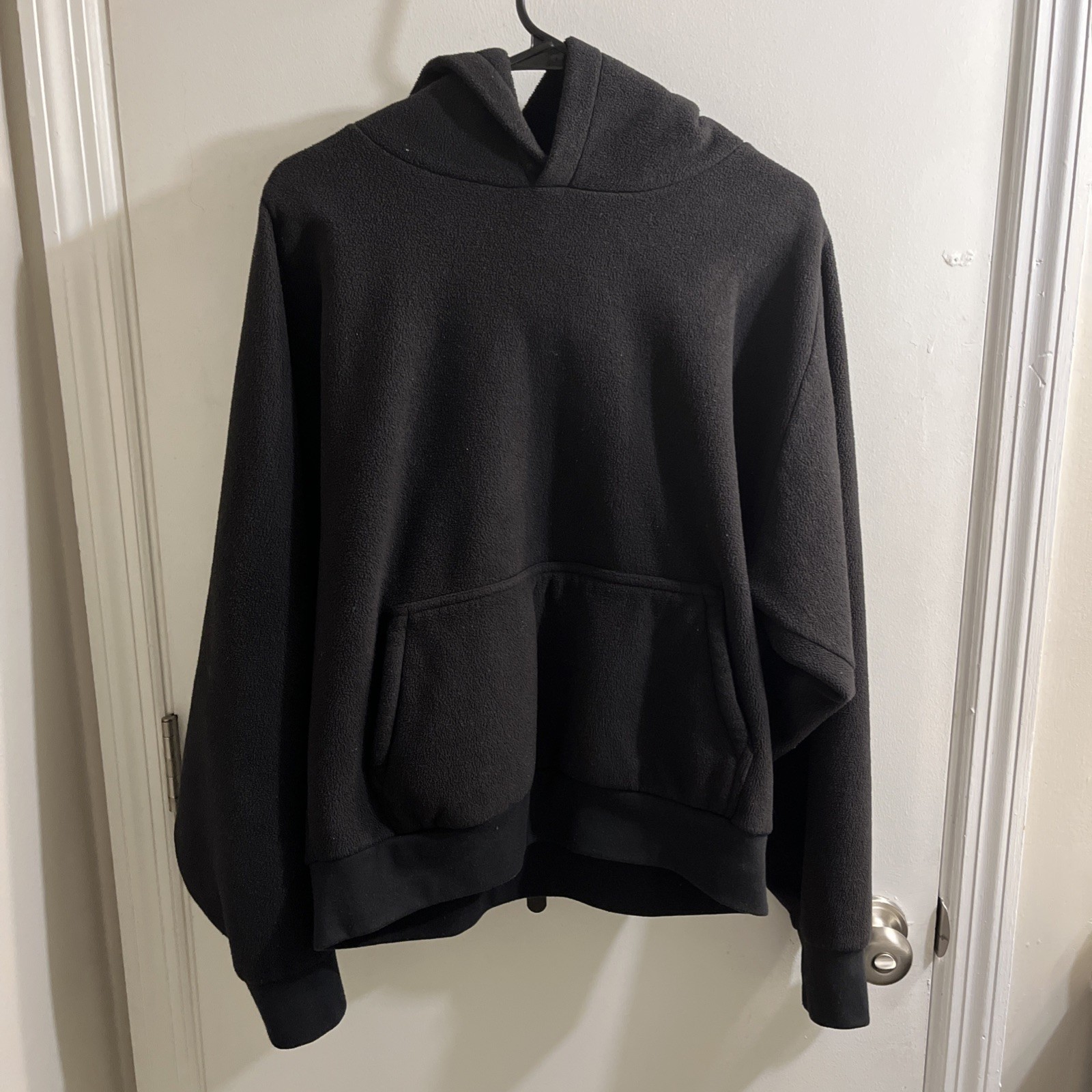 YZY GAP Hoodie Mens Large Black Fleece Pullover Kangaroo Pocket Yeezy