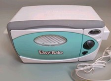Easy Bake Oven Snack Center by Hasbro 2009 Pre-owned OVEN ONLY