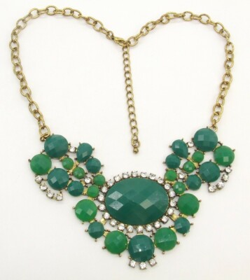 20'' Gold-T Solid Cluster Crystal/Green Faceted Lucite Chain Bib Choker Necklace