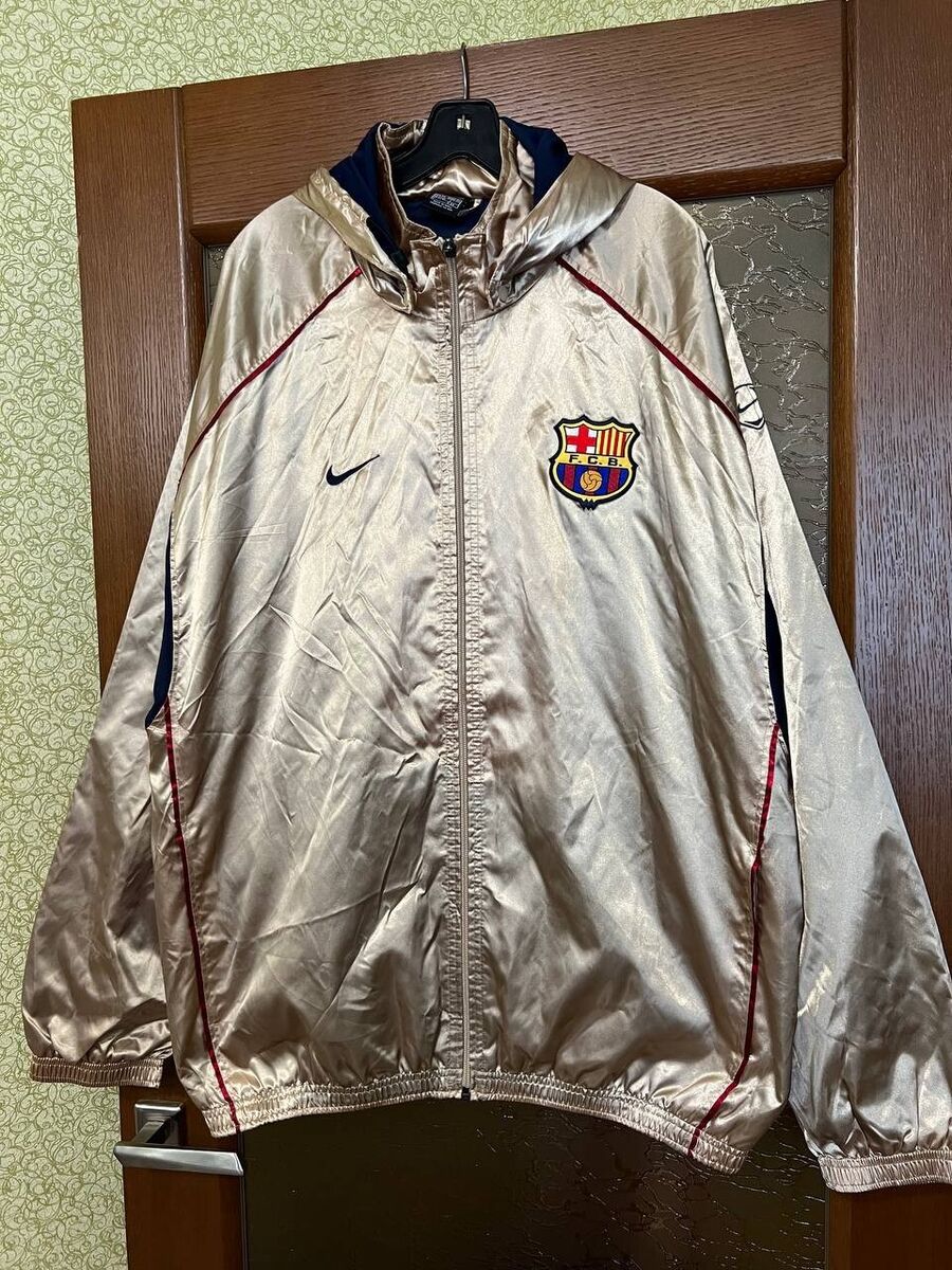 Barcelona 2001 2002 Very Rare Vintage Nike Gold Track Jacket Barcelona 2001 2002 Very Rare Vintage Nike Gold Track Jacket