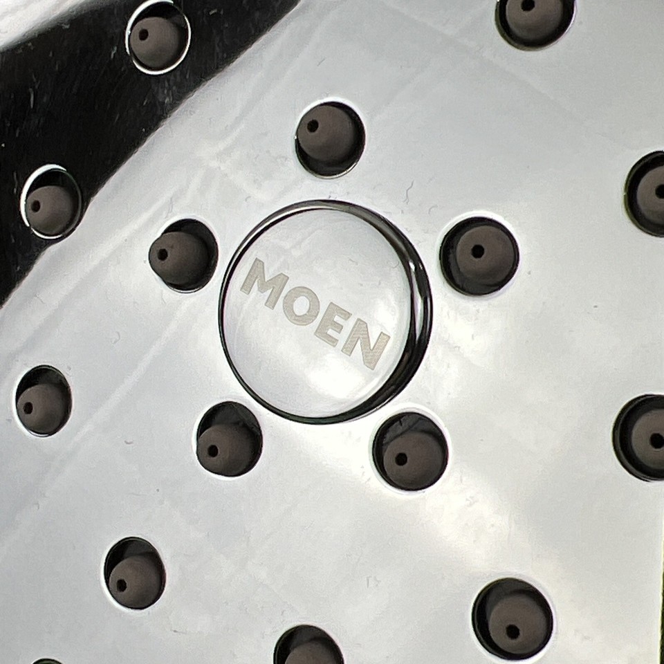 Moen Chrome Shower Head 2.5 Gpm Max 9.5L/min A11218.1M SGL Function New