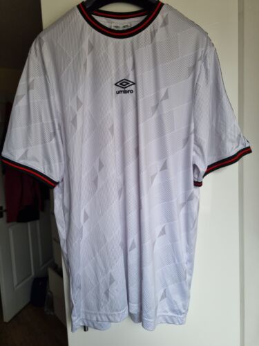 Carling Umbro Mens XL Sport Top White Limited Edition Football T Shirt - Picture 1 of 7