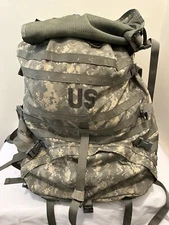 US Army Large Rucksack Digital Camo 8465-01-524-5285 Nice